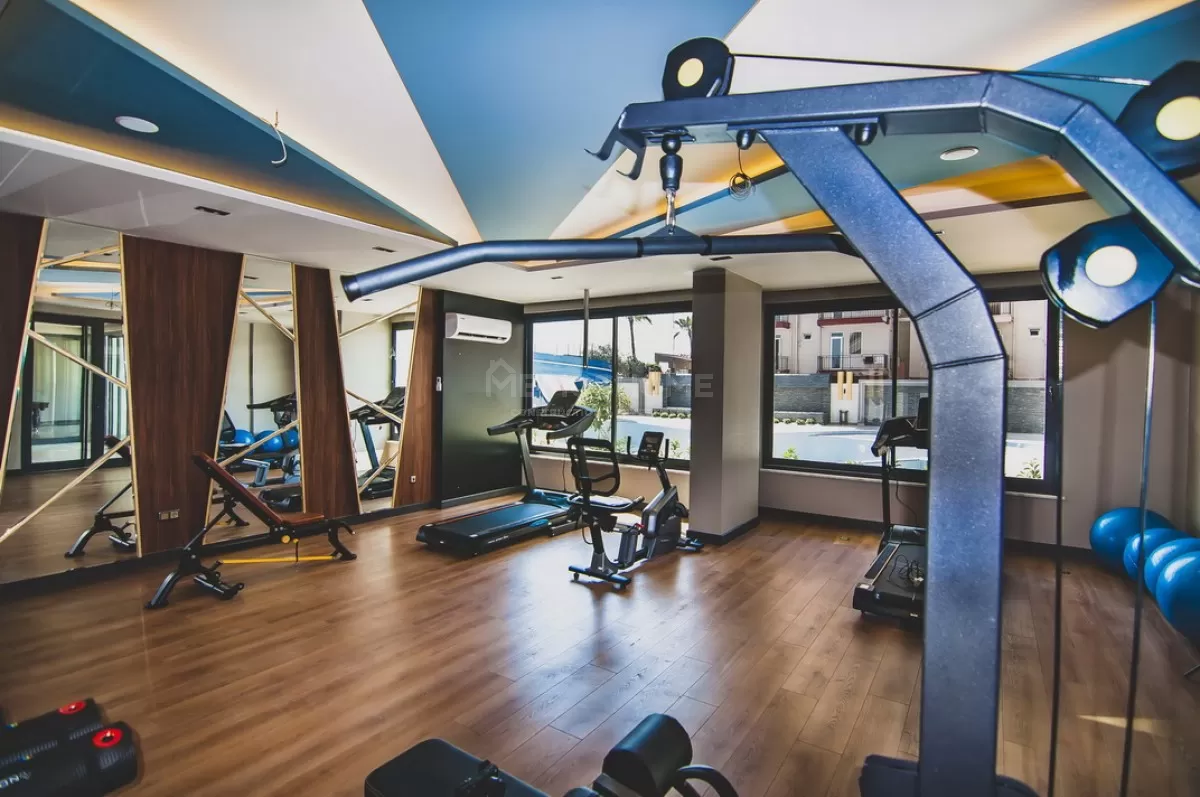 Полностью меблированная квартира 2+1 на берегу моря в Махмутларе, Алания