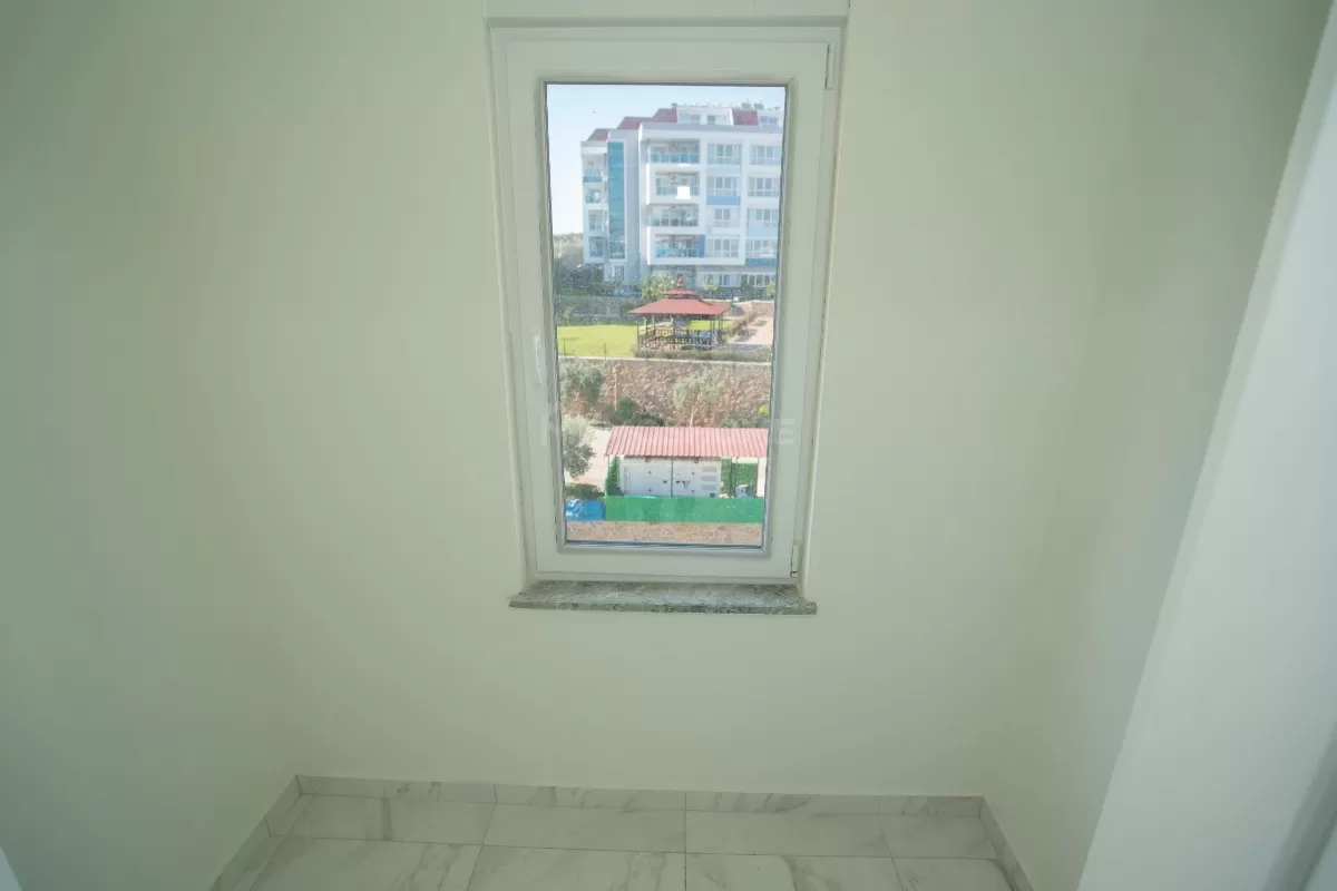 Cozy 4+1 Penthouse In Kestel