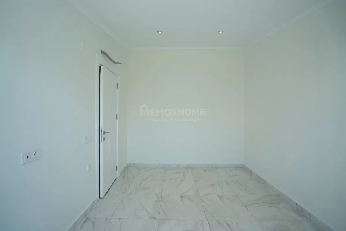 Cozy 4+1 Penthouse In Kestel