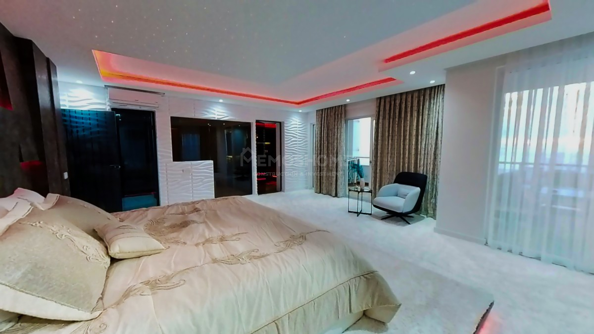 Mahmutlar'da Lüks 3+2 Daire