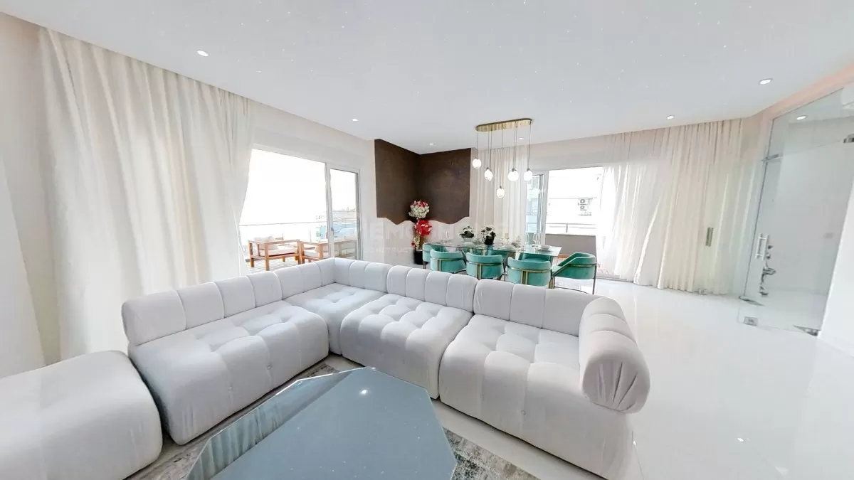 Luksuriøs 3+2 leilighet i Mahmutlar