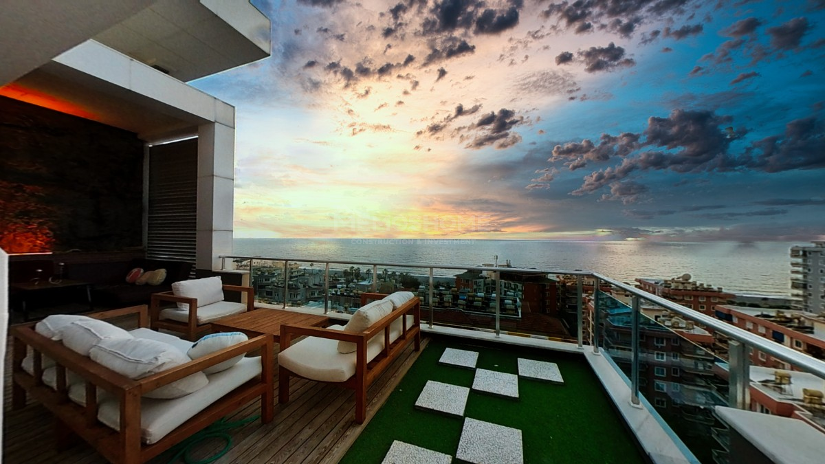 Mahmutlar'da Lüks 3+2 Daire