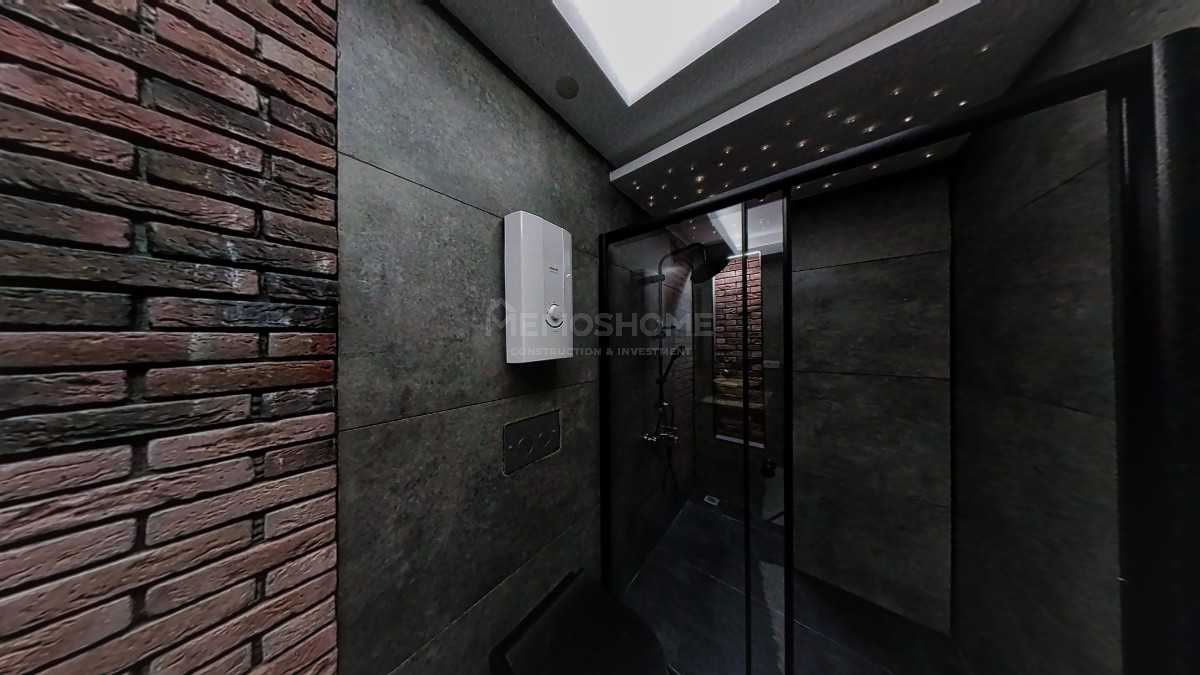 Mahmutlar'da Lüks 3+2 Daire