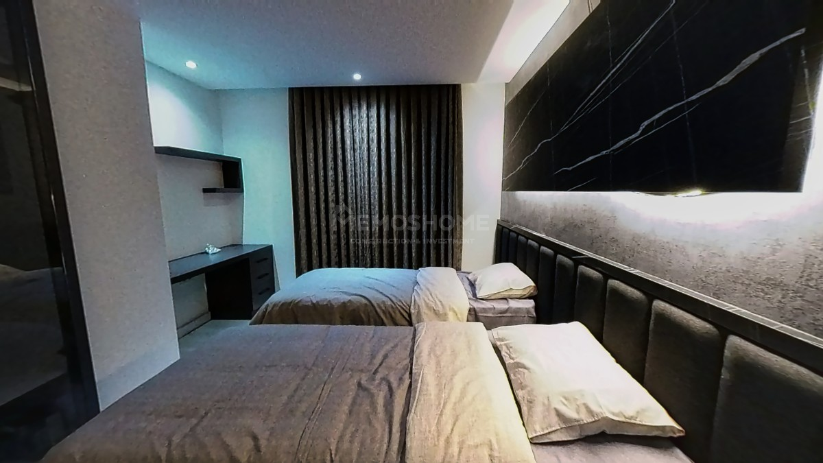 Mahmutlar'da Lüks 3+2 Daire