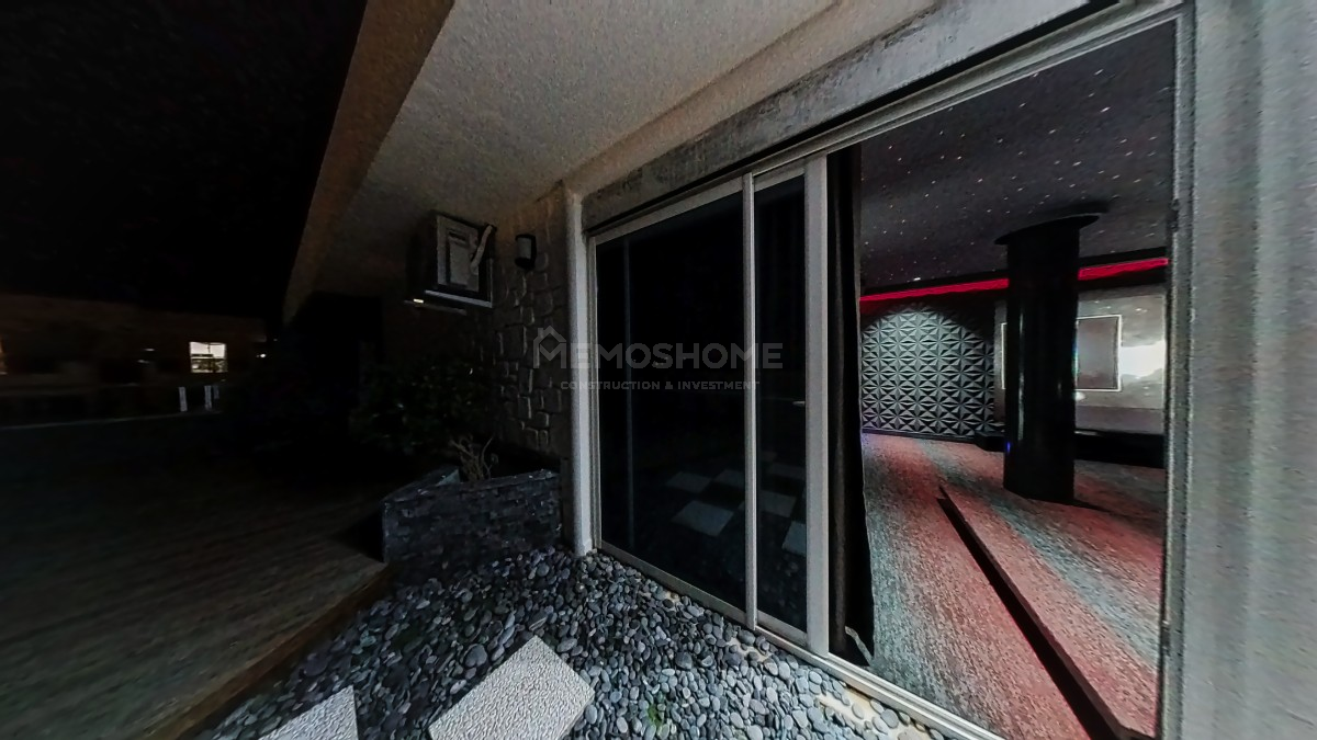 Mahmutlar'da Lüks 3+2 Daire