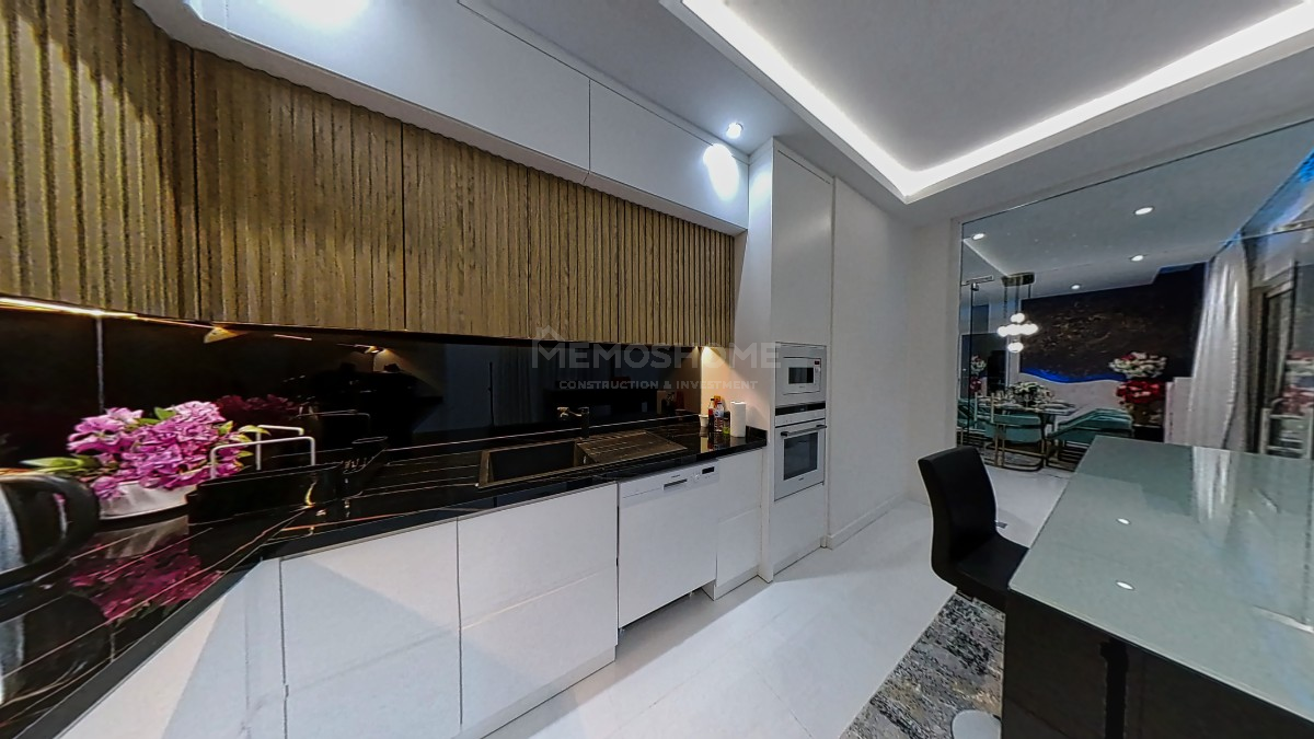 Mahmutlar'da Lüks 3+2 Daire