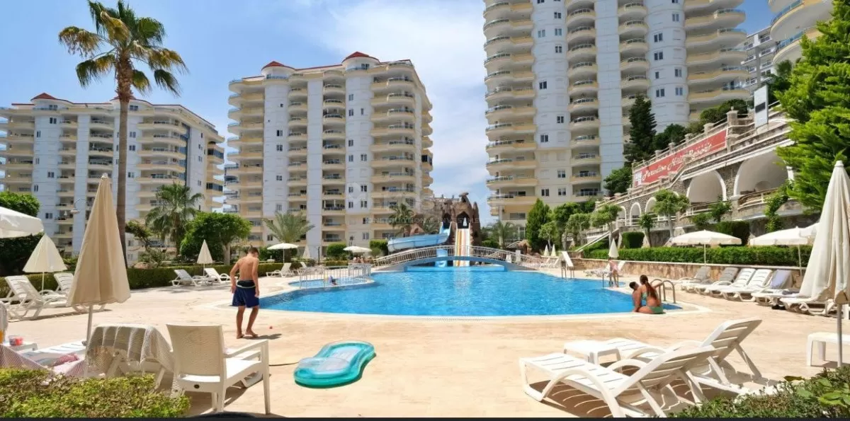 Romslig 3+1 leilighet i Mahmutlar