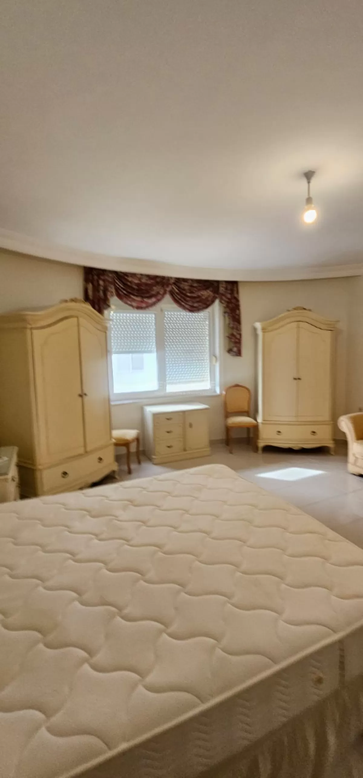 Romslig 3+1 leilighet i Mahmutlar