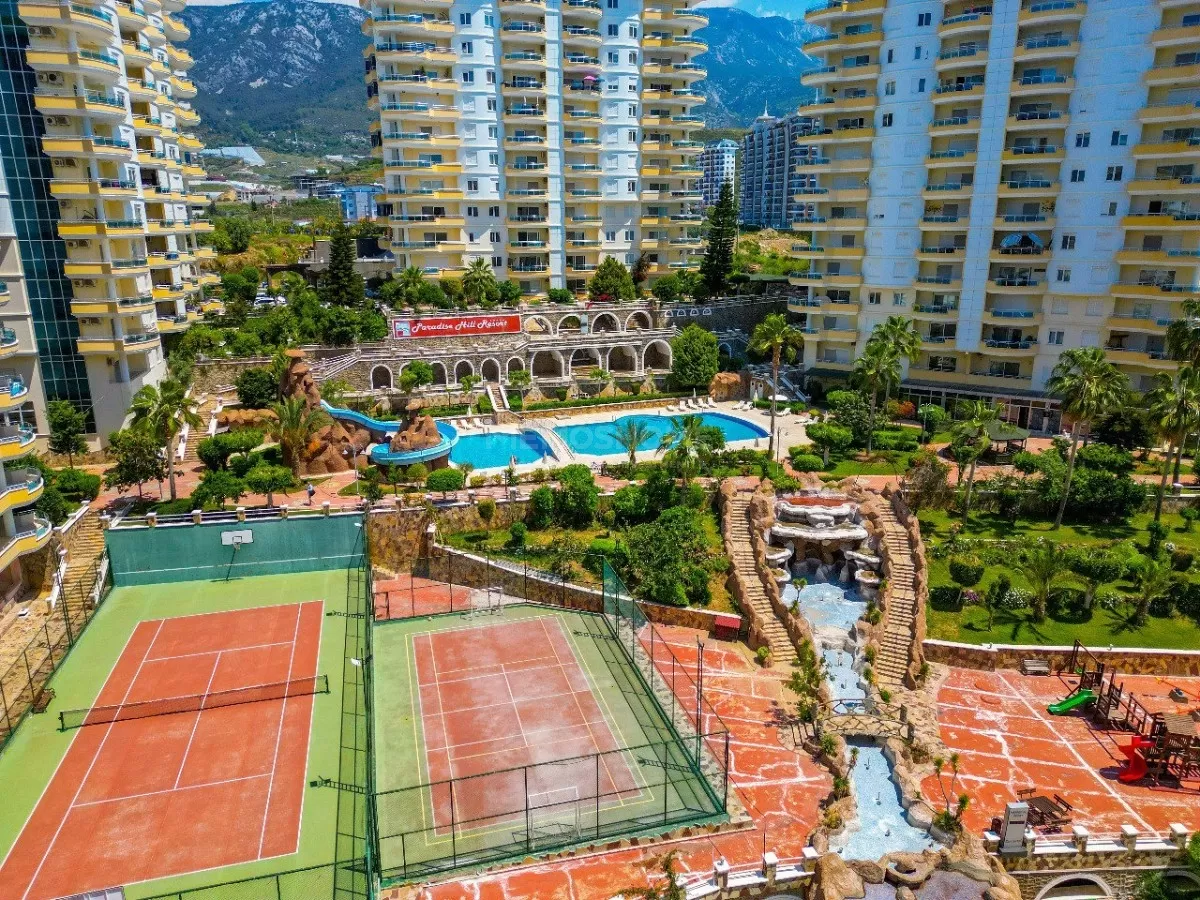 Romslig 3+1 leilighet i Mahmutlar