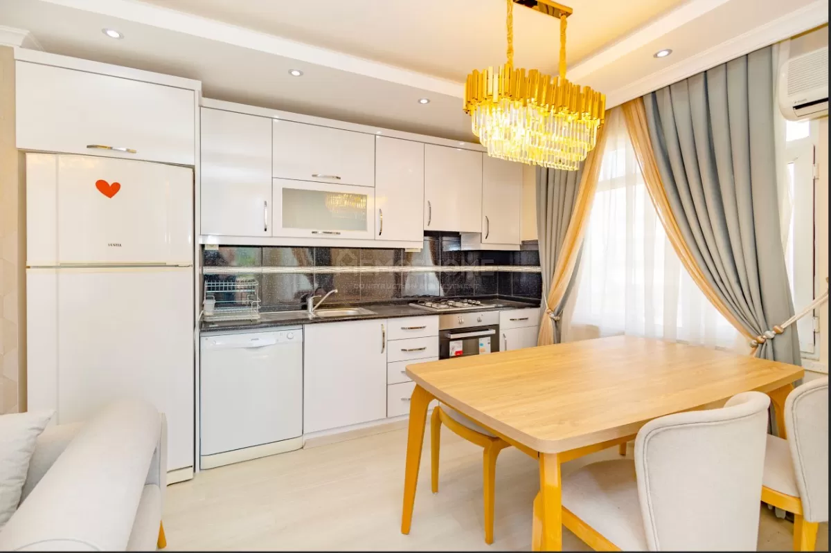 Seafront 1+1 leilighet i Kestel