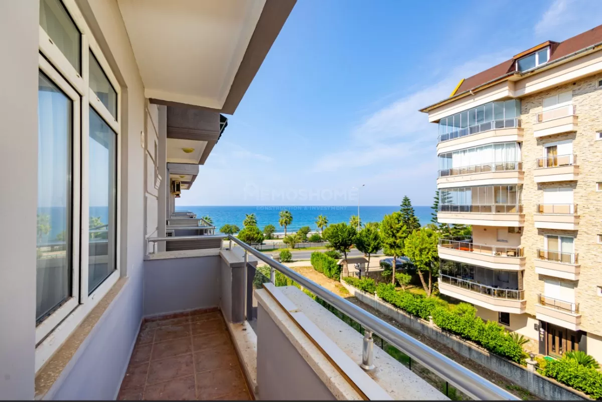 Seafront 1+1 leilighet i Kestel