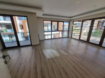 EMLAK HABERCİSİ'NDEN MUDANYA HALİTPAŞA SİTEİÇİ HAVUZLU OTOPARKLI  SATILIK 4+2 DUBLEKS DAİRE