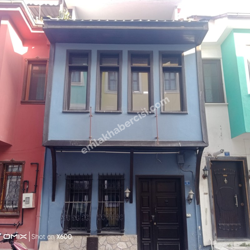 EMLAK HABERCİSİ' NDEN MUDANYA UĞUR MUMCU KÜLTÜR MERKEZİ CİVARI SATILIK MÜSTAKİL EV