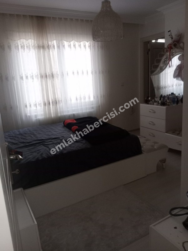EMLAK HABERCİSİ 'NDEN HALİTPAŞA'DA SATILIK 110 M2 E.BANYOLU 2+1 ARA KAT DAİRE