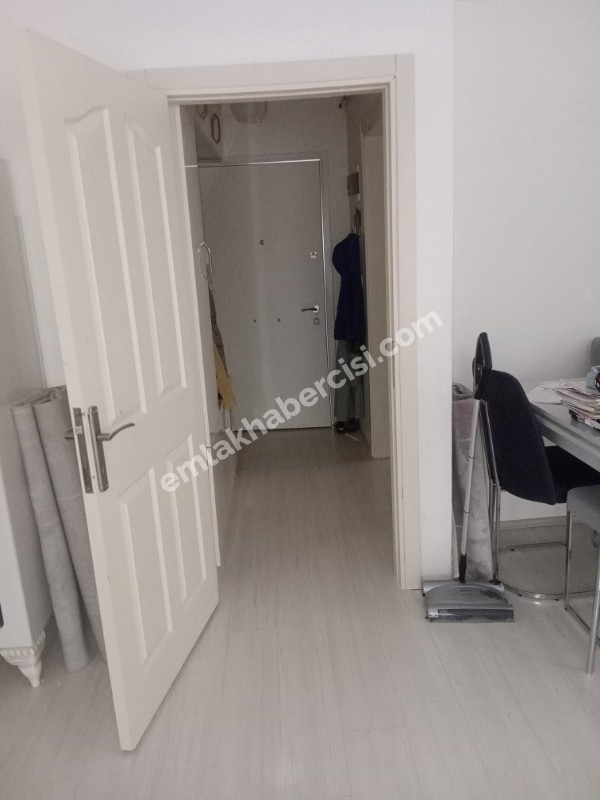EMLAK HABERCİSİ 'NDEN HALİTPAŞA'DA SATILIK 110 M2 E.BANYOLU 2+1 ARA KAT DAİRE