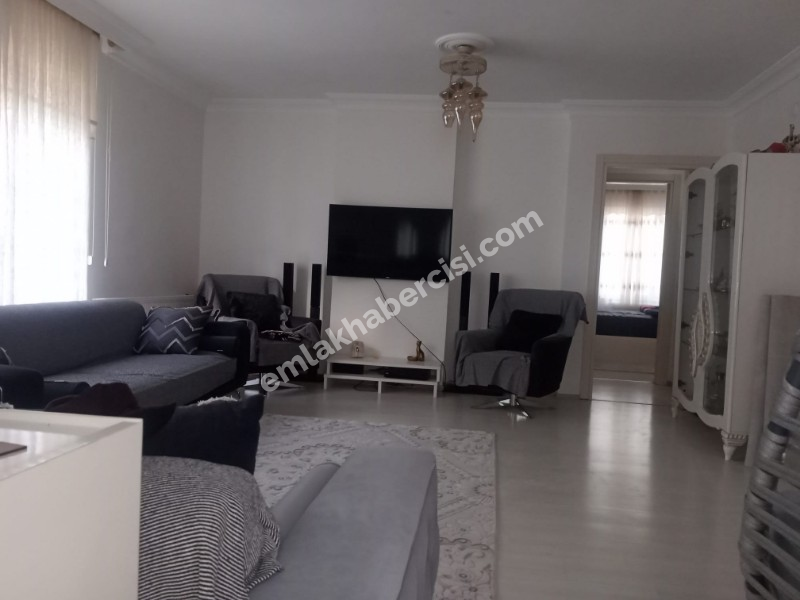 EMLAK HABERCİSİ 'NDEN HALİTPAŞA'DA SATILIK 110 M2 E.BANYOLU 2+1 ARA KAT DAİRE