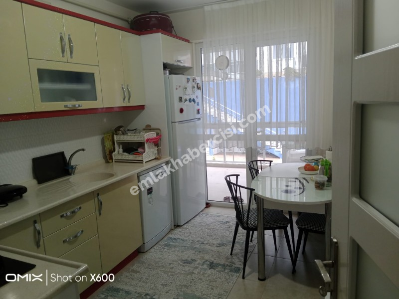 EMLAK HABERCİSİ 'NDEN MUDANYA HALİTPAŞA'DA KAT MÜLKİYETLİ HAVUZLU OTOPARKLI SİTEDE
