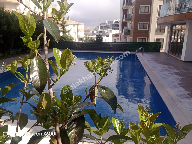 EMLAK HABERCİSİ'NDEN MUDANYA HALİTPAŞA SİTEİÇİ HAVUZLU OTOPARKLI  SATILIK 4+2 DUBLEKS DAİRE