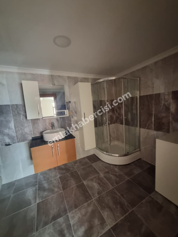 EMLAK HABERCİSİ'NDEN MUDANYA HALİTPAŞA SİTEİÇİ HAVUZLU OTOPARKLI  SATILIK 4+2 DUBLEKS DAİRE
