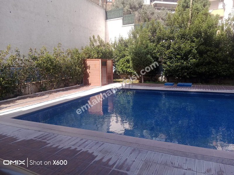 EMLAK HABERCİSİ'NDEN MUDANYA HALİTPAŞA SİTEİÇİ HAVUZLU OTOPARKLI  SATILIK 4+2 DUBLEKS DAİRE