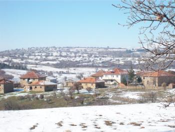 UŞAK SİVASLI MÜSTAKİL EV TAPU SAHİBİ PERTA EMLAK ÜMİT TAHMAZ
