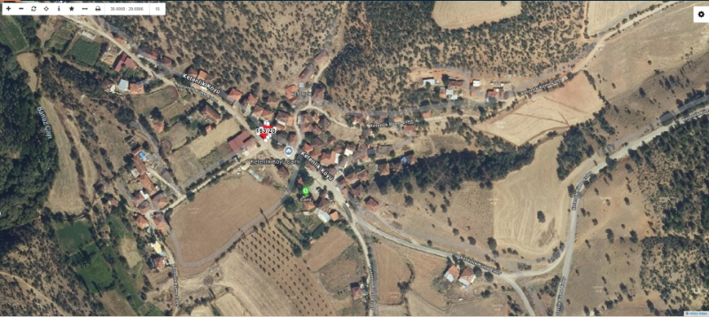 UŞAK SİVASLI MÜSTAKİL EV TAPU SAHİBİ PERTA EMLAK ÜMİT TAHMAZ