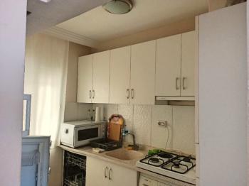 Sarımsaklı Merkezde, 2+1 Eşyalı Kiralık Daire.    EİDS No: 90928443