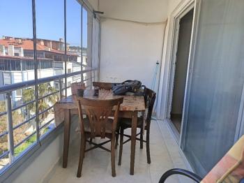 Sarımsaklı Merkezde, 2+1 Eşyalı Kiralık Daire.    EİDS No: 90928443