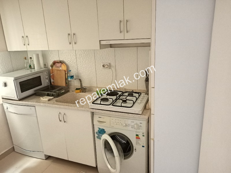 Sarımsaklı Merkezde, 2+1 Eşyalı Kiralık Daire.    EİDS No: 90928443