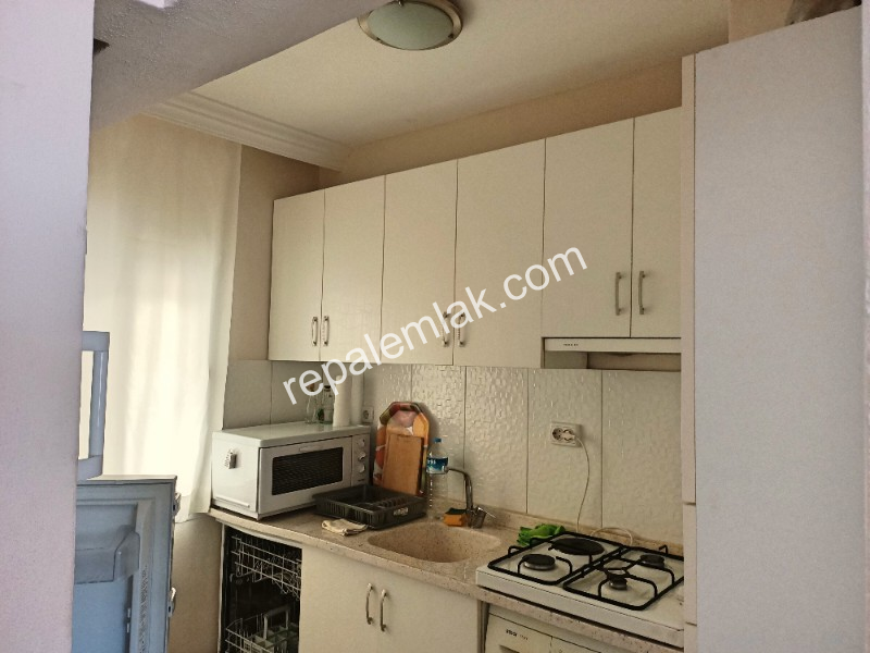Sarımsaklı Merkezde, 2+1 Eşyalı Kiralık Daire.    EİDS No: 90928443