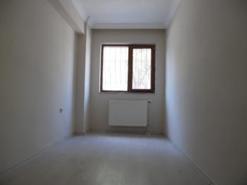 ÇORLUDA YATIRIMCILARA SATILIK 2+1 BODRUM KAT DAİRE 