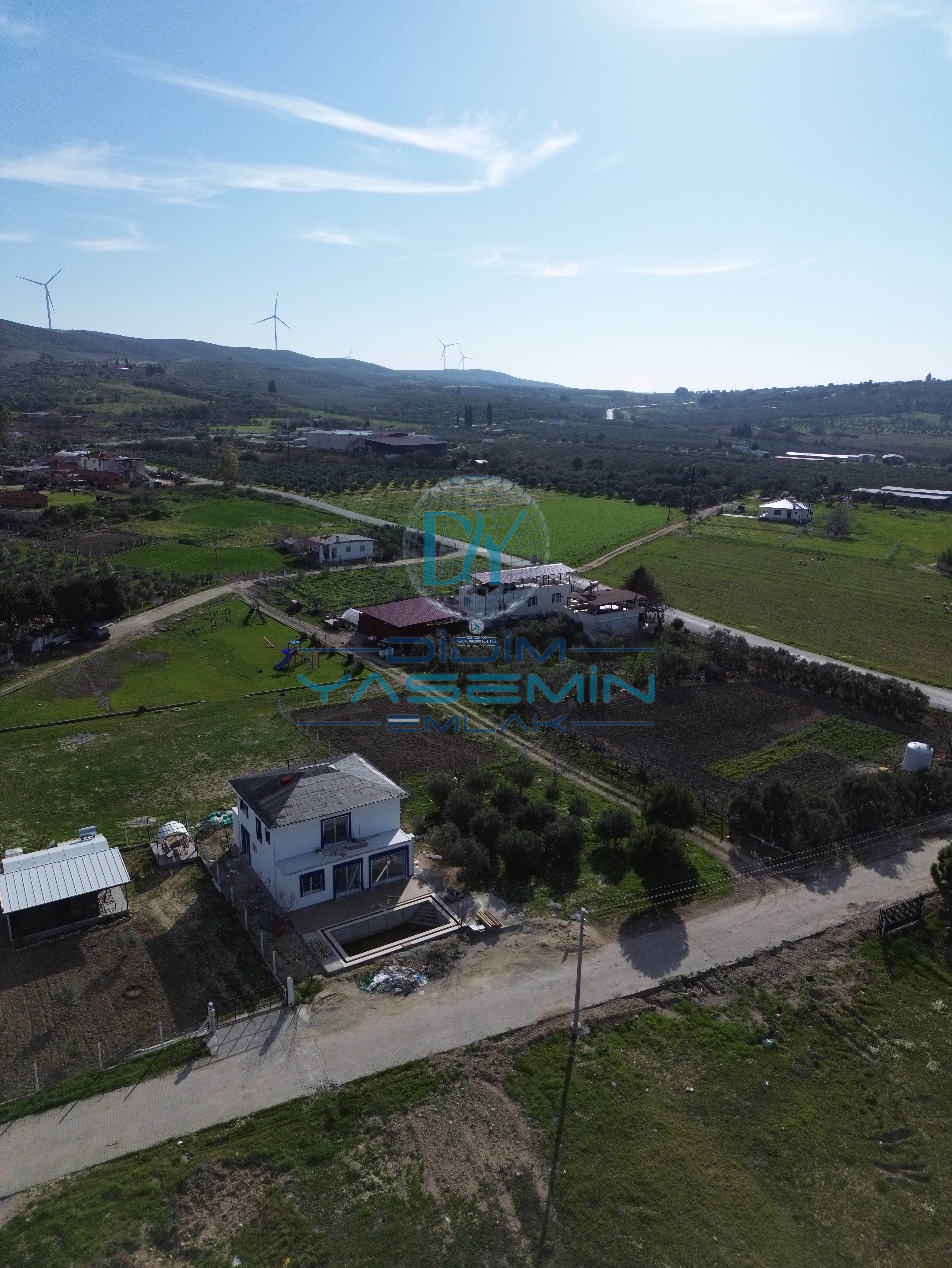 DİDİM AKYENİKÖY'DE SATILIK KÖŞE ARSA
