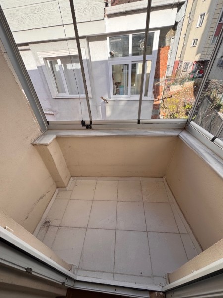 Kazım Karabekirde 3.kat 2+1 Kiralık Daire