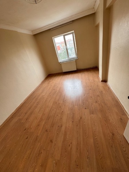Metro'ya 3 Dk Binevler Sitesi 2+1 Kiralık Daire