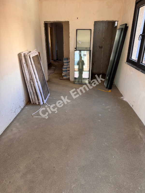 Alibeyköy Çarşı İçi 2+1 Sıfır Satılık Daire