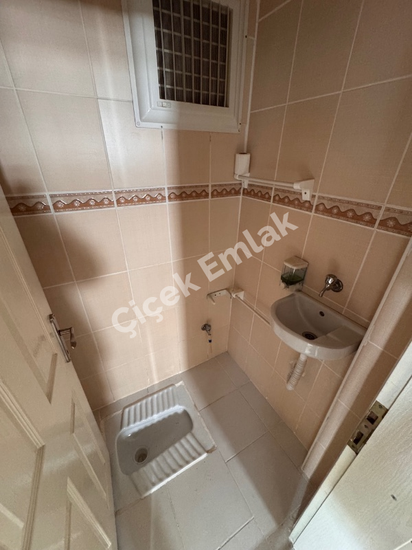 Kazım Karabekirde 3.kat 2+1 Kiralık Daire