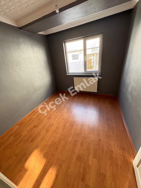 Kazım Karabekirde 3.kat 2+1 Kiralık Daire