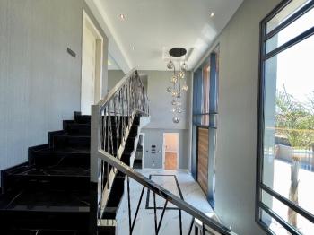 Çeşme Mamurbaba'da Satılık Sıfır Lüks Villa