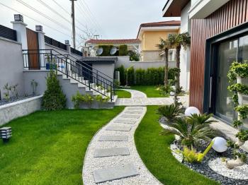 Çeşme Mamurbaba'da Satılık Sıfır Lüks Villa