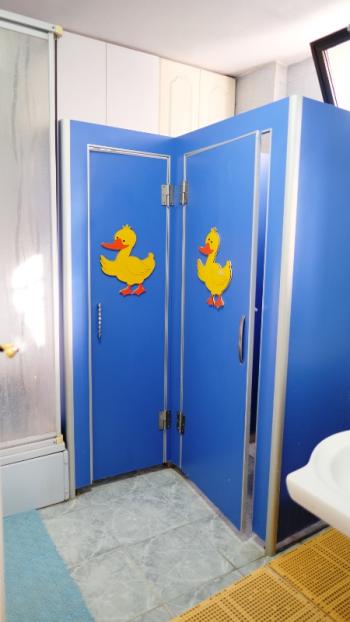 Forum Karşısında Satılık Villa