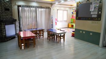 Forum Karşısında Satılık Villa