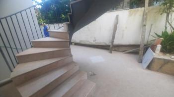 Urla Zeytinalanı Kiralık Bahçe Katı Yeni Tadilatlı Daire