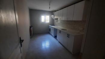 Urla Zeytinalanı Kiralık Bahçe Katı Yeni Tadilatlı Daire