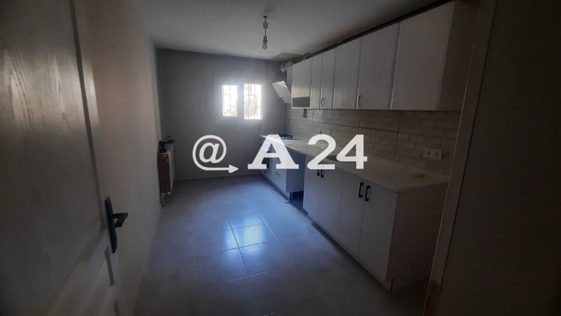 Urla Zeytinalanı Kiralık Bahçe Katı Yeni Tadilatlı Daire