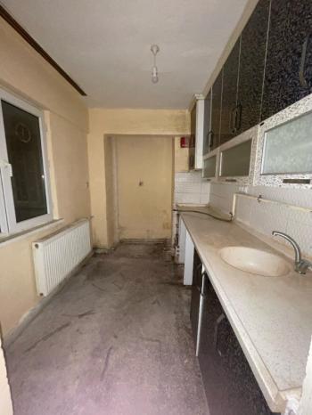 AFYON ÜÇOK EMLAKTAN CUMHURİYET MAH 3+1 DAİRE 
