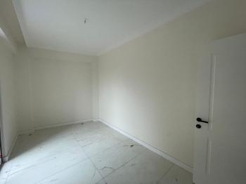 AFYON ÜÇOK EMLAKTAN YARENLER MAH SATILK 3+1 SIFIR DAİRE 