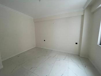 AFYON ÜÇOK EMLAKTAN YARENLER MAH SATILK 3+1 SIFIR DAİRE 