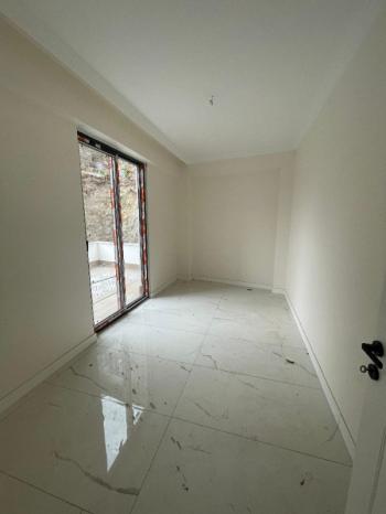 AFYON ÜÇOK EMLAKTAN YARENLER MAH SATILK 3+1 SIFIR DAİRE 