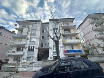 AFYON ÜÇOK EMLAKTAN HARBİŞ GAZİ MAHALLESİNDE 3+1 SATILIK DAİRE 