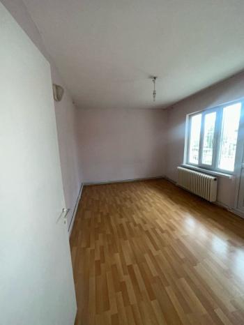 AFYON ÜÇOK EMLAKTAN HARBİŞ GAZİ MAHALLESİNDE 3+1 SATILIK DAİRE 